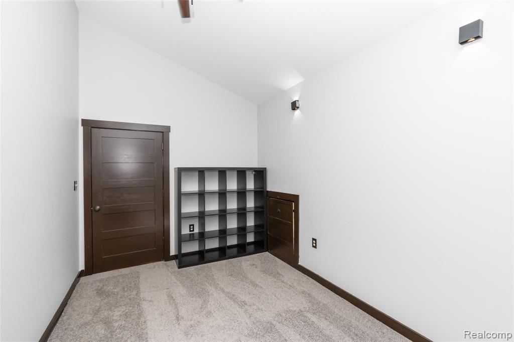 7841 Teahen Road, Brighton, MI 48116 — Photo 36