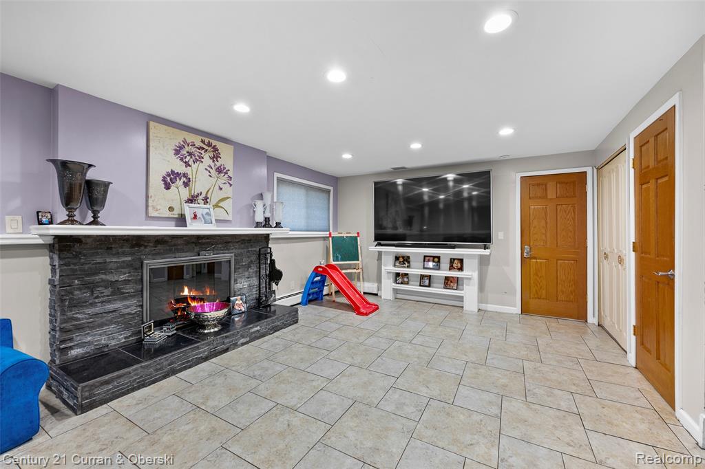 1310 Plainfield Street, Dearborn Heights, MI 48127 — Photo 23