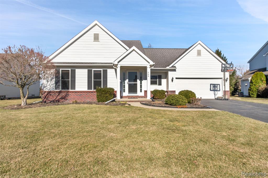566 Webber Drive, Temperance, MI 48182 — Photo 24