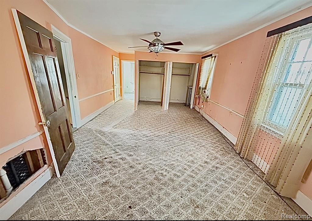19187 GAINSBOROUGH Road, Detroit, MI 48223 — Photo 10