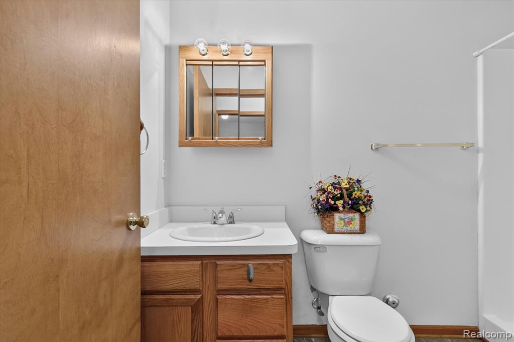 45720 Prairiegrass Court, Belleville, MI 48111 — Photo 19