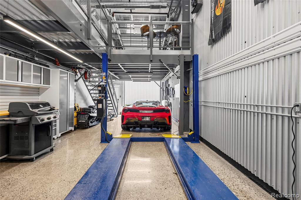 48 PIT Lane, Pontiac, MI 48341 — Photo 19