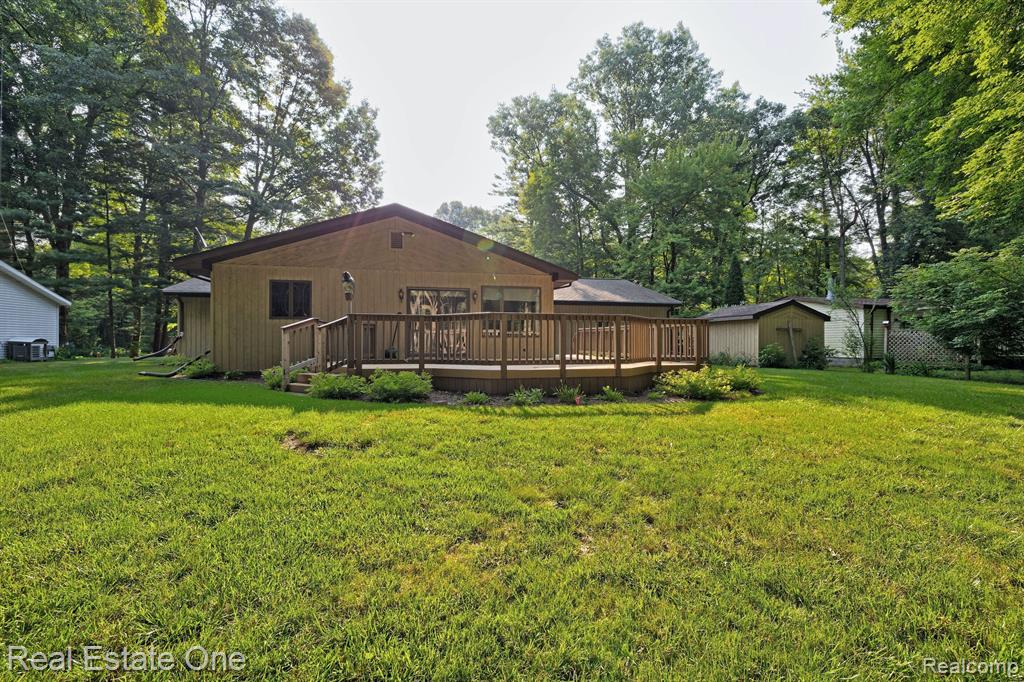 2225 LYNN Road, Sanford, MI 48657 — Photo 76