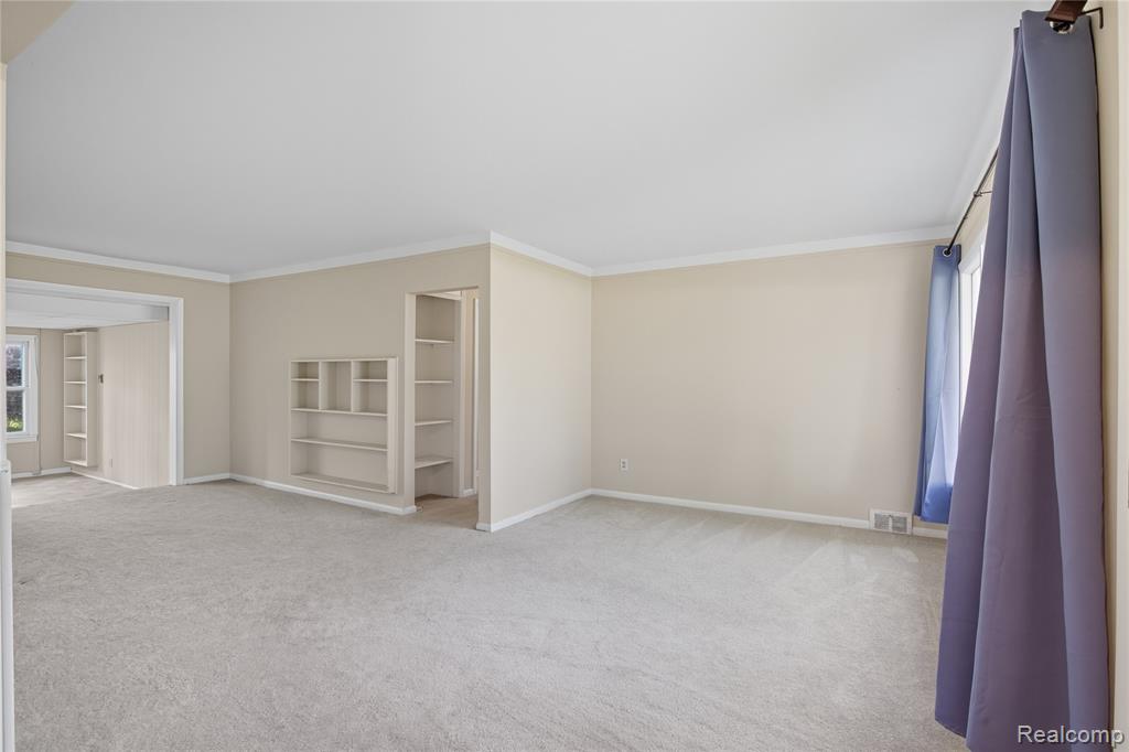 8620 Milan Oakville Road, Milan, MI 48160 — Photo 3