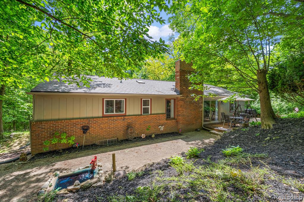 5108 O AW WEN SA Drive, Clarkston, MI 48348 — Photo 4