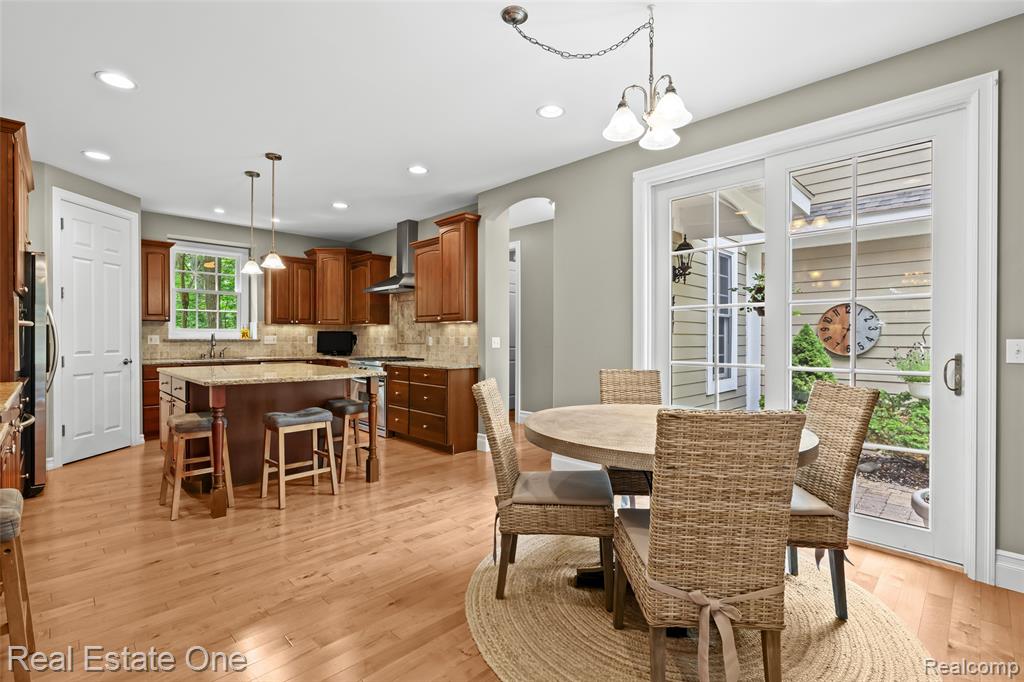 477 E Commerce Street, Milford, MI 48381 — Photo 9