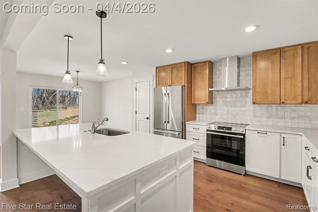 7842 Trailside Court, West Bloomfield, MI 48323 — Photo 14