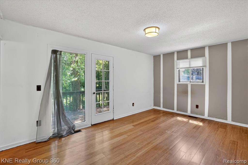 751 Maury Place, Howell, MI 48843 — Photo 18