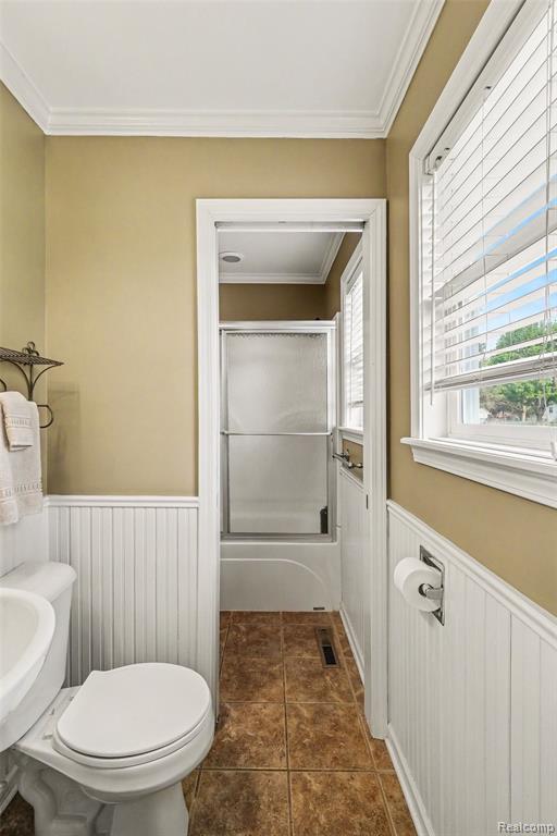4497 Sunnymead Avenue, Burton, MI 48519 — Photo 19