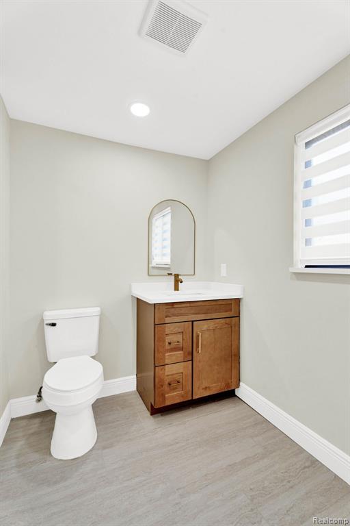40206 Ashland Drive, Sterling Heights, MI 48313 — Photo 45