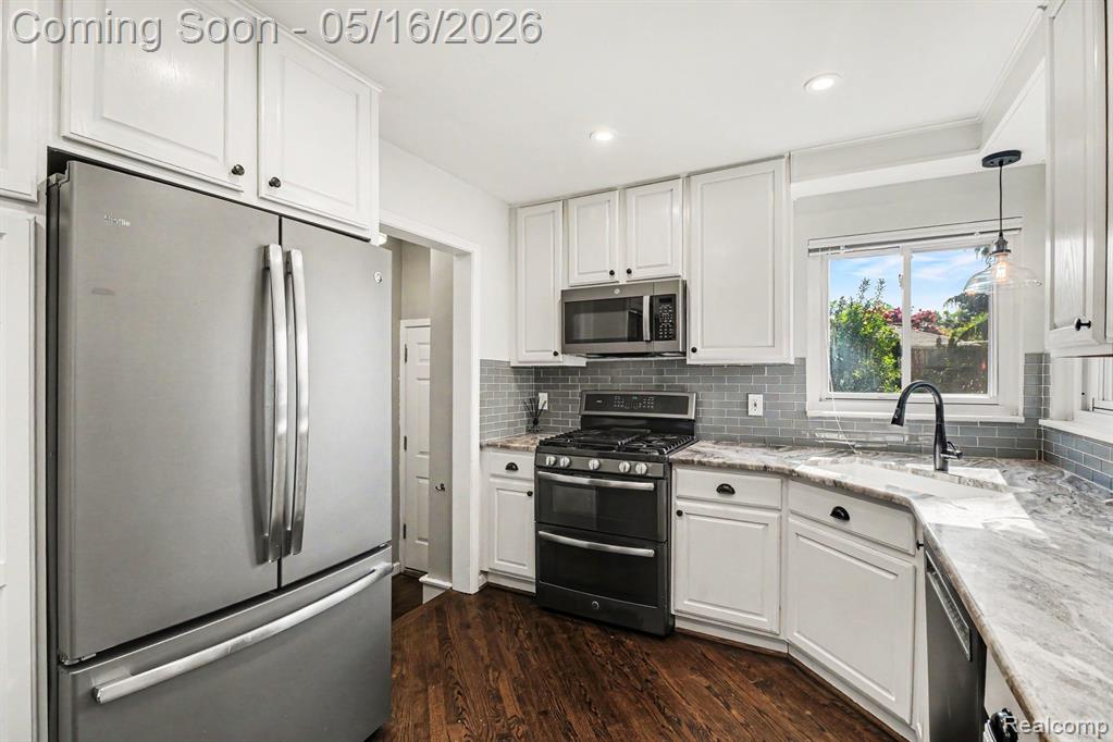 16965 Reedmere Avenue, Beverly Hills, MI 48025 — Photo 7