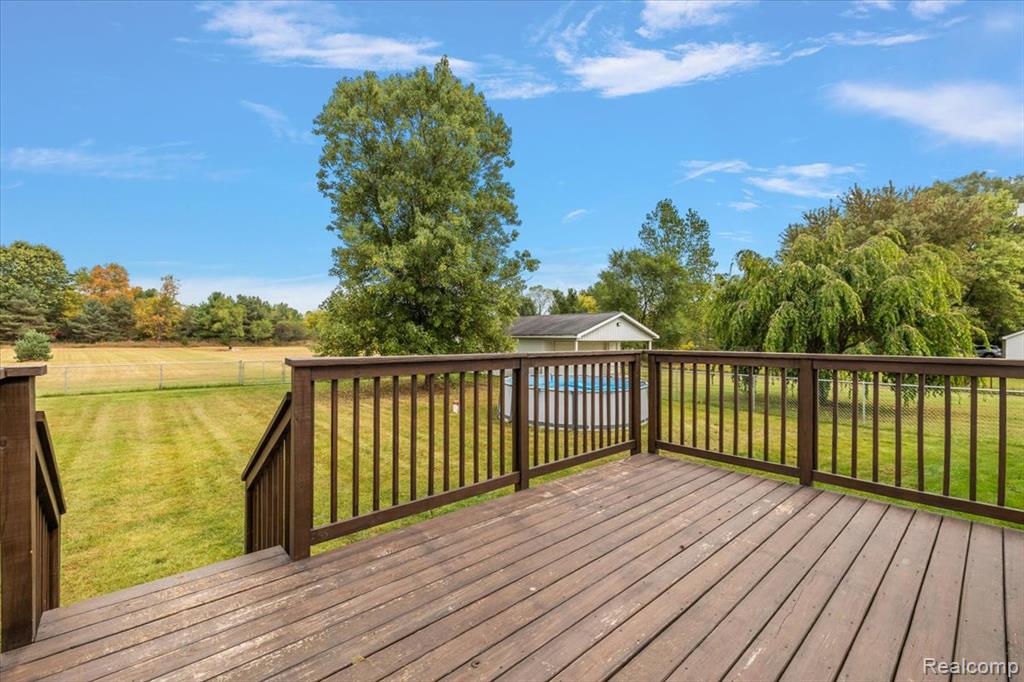 8918 Davisburg Road, Clarkston, MI 48348 — Photo 20