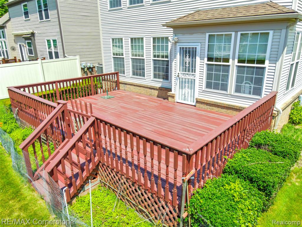 8307 Parkside Drive, Westland, MI — Photo 54