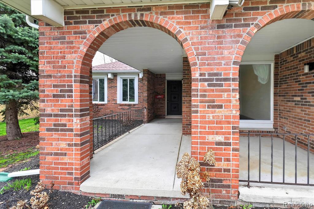 43737 Westminister Way, Canton, MI 48187 — Photo 2