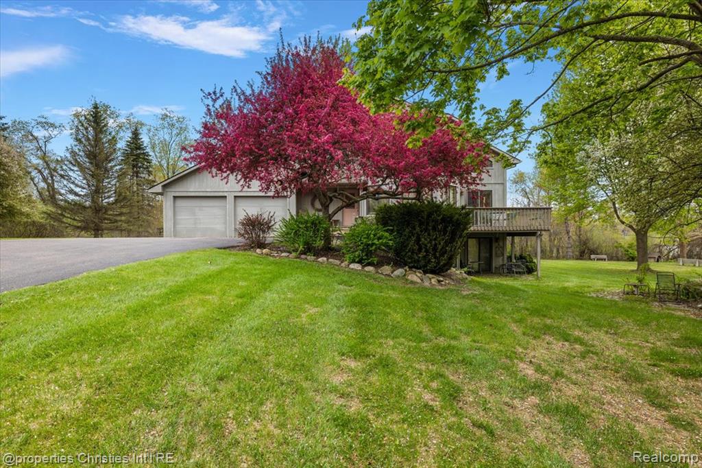 6175 Tripp Road, Holly, MI 48442 — Photo 2