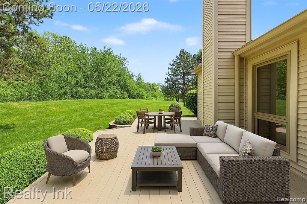 670 Camden Court, Rochester Hills, MI 48307 — Photo 10