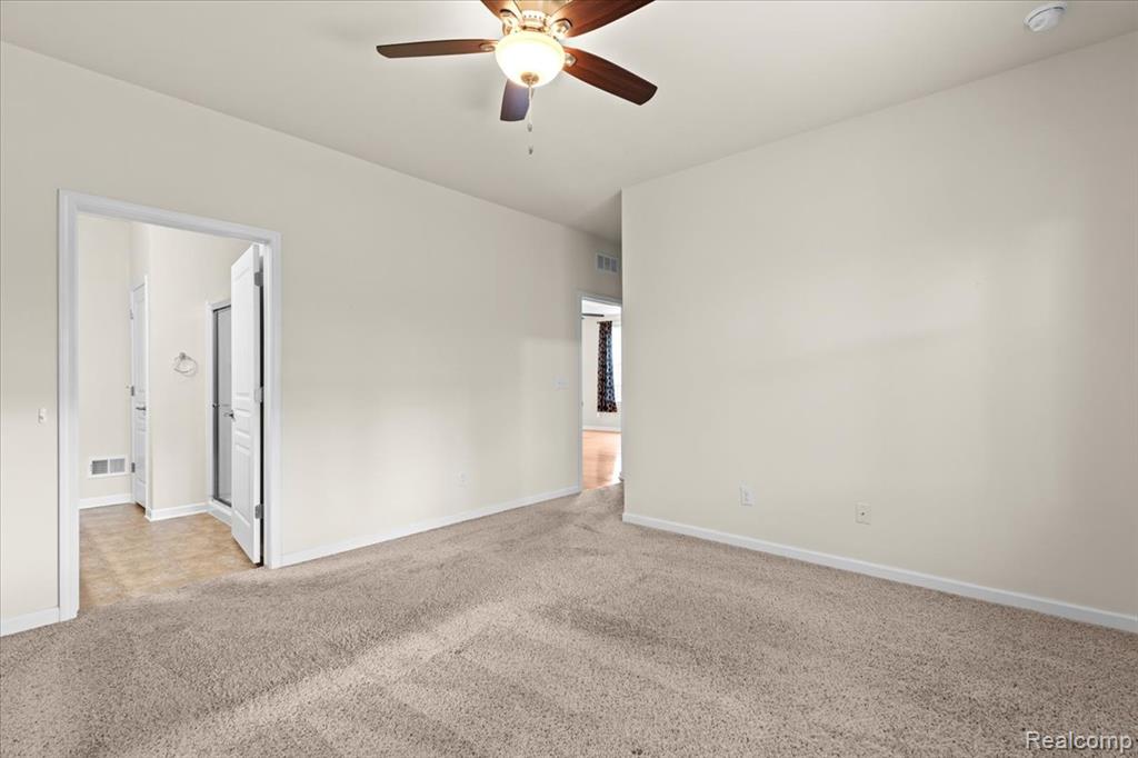 24338 Walloon Way, Brownstown, MI 48134 — Photo 16
