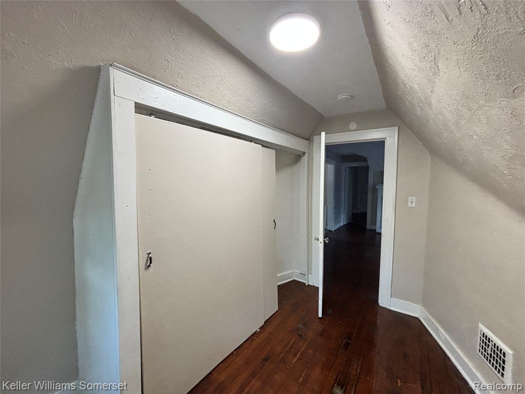 5783 Yorkshire Road, Detroit, MI 48224 — Photo 6