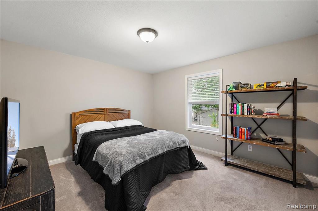 22716 Stephens Street, Saint Clair Shores, MI 48080 — Photo 46