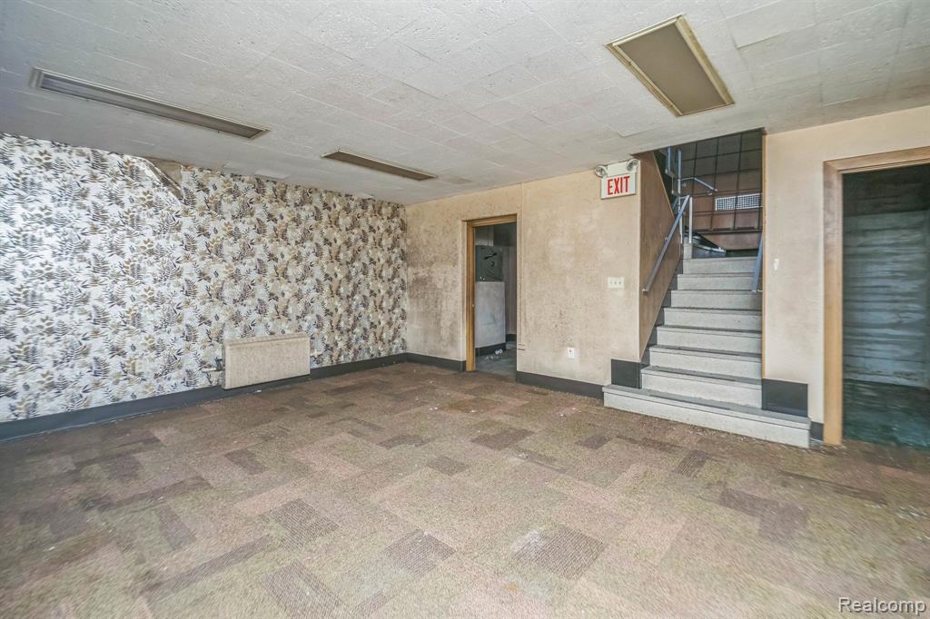 43 W Laketon Avenue, Muskegon, MI 49441 — Photo 11