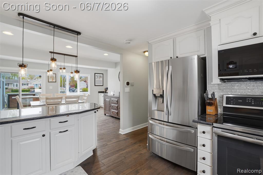 2299 Kingston Street, White Lake, MI — Photo 11