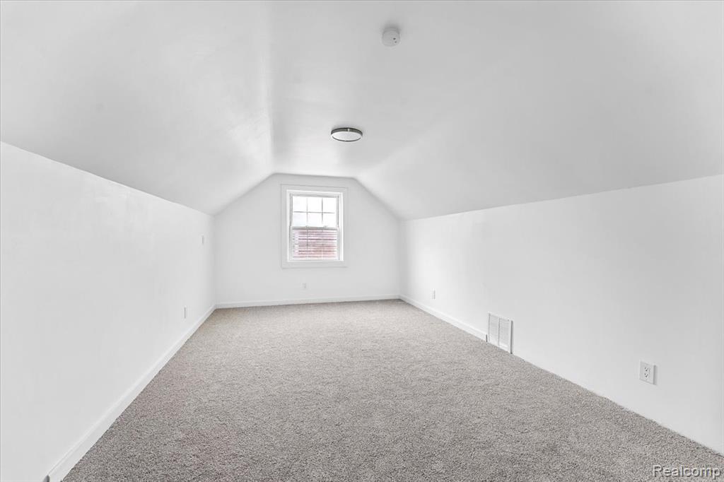 9684 Fox Avenue, Allen Park, MI 48101 — Photo 18