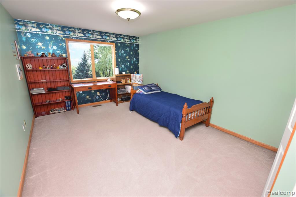 6476 Stonebrook Lane, Flushing, MI 48433 — Photo 21