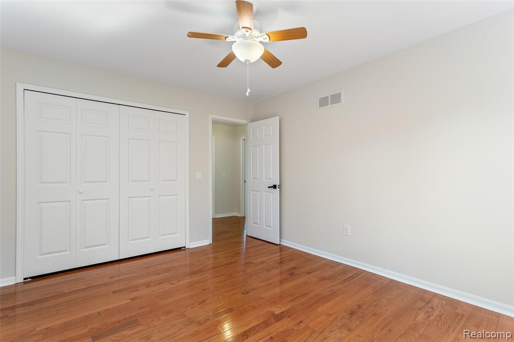 6890 Duchess Court, Troy, MI 48098 — Photo 35