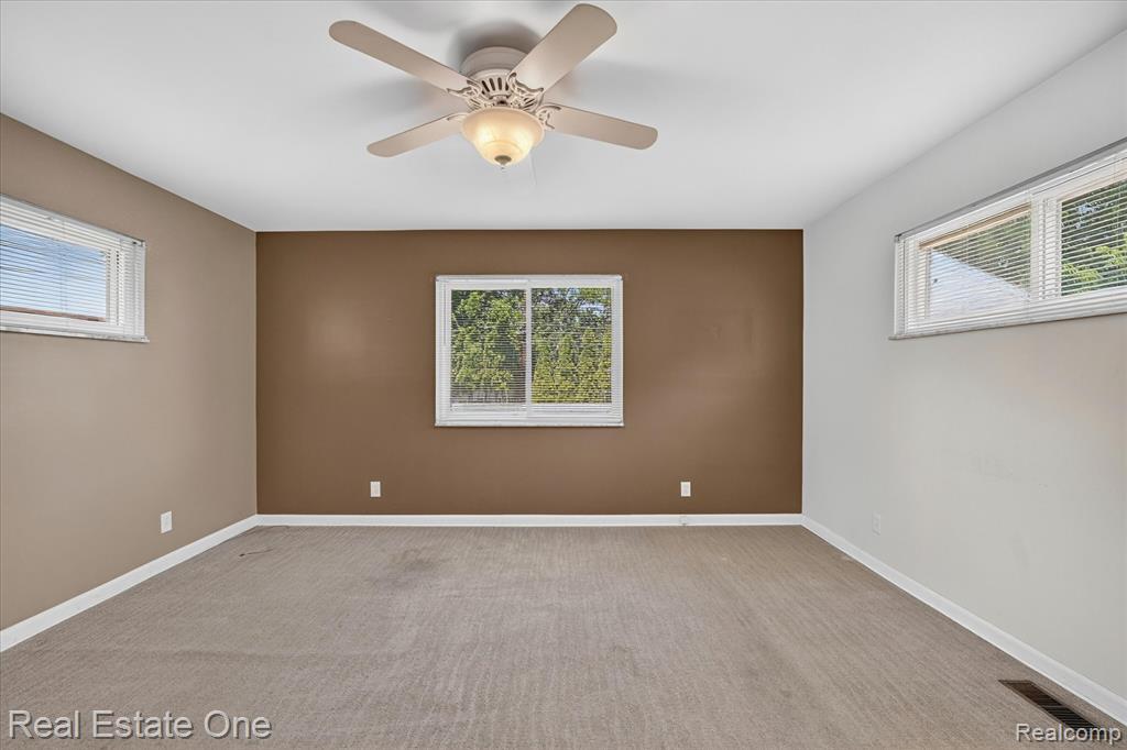 28662 Sheridan Street, Garden City, MI — Photo 10