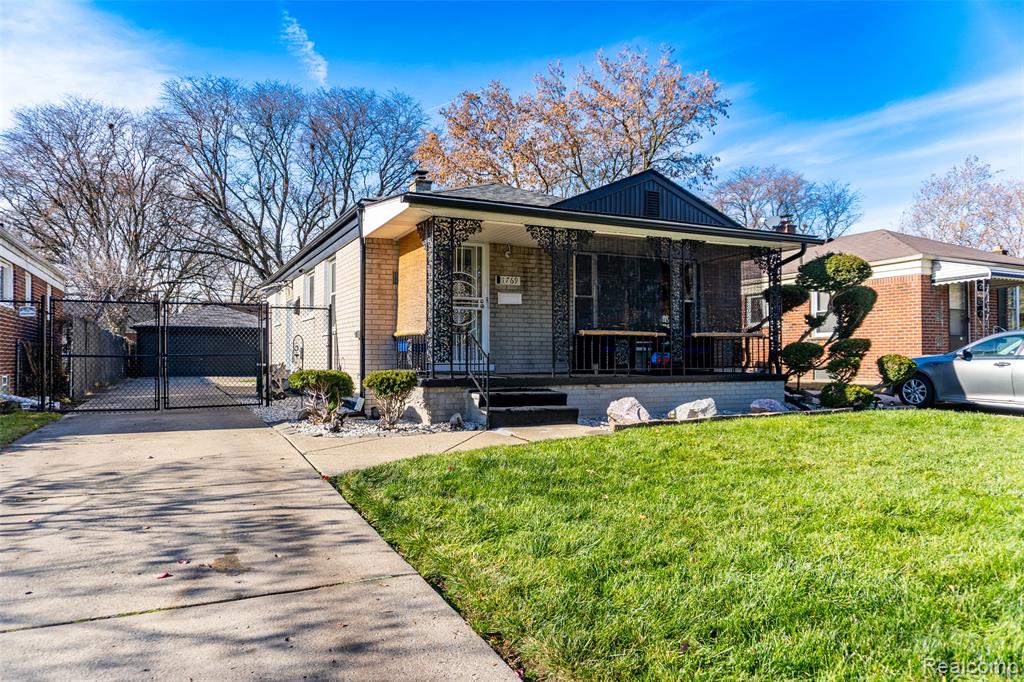 11769 W Parkway Street, Detroit, MI 48239 — Photo 22