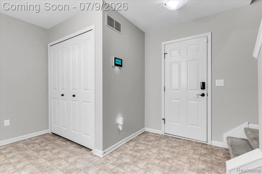 4600 Bradley Circle, Troy, MI 48085 — Photo 20