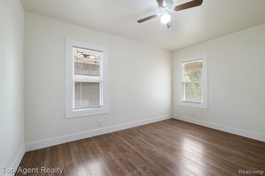 615 W Hollywood, Highland Park, MI 48203 — Photo 16