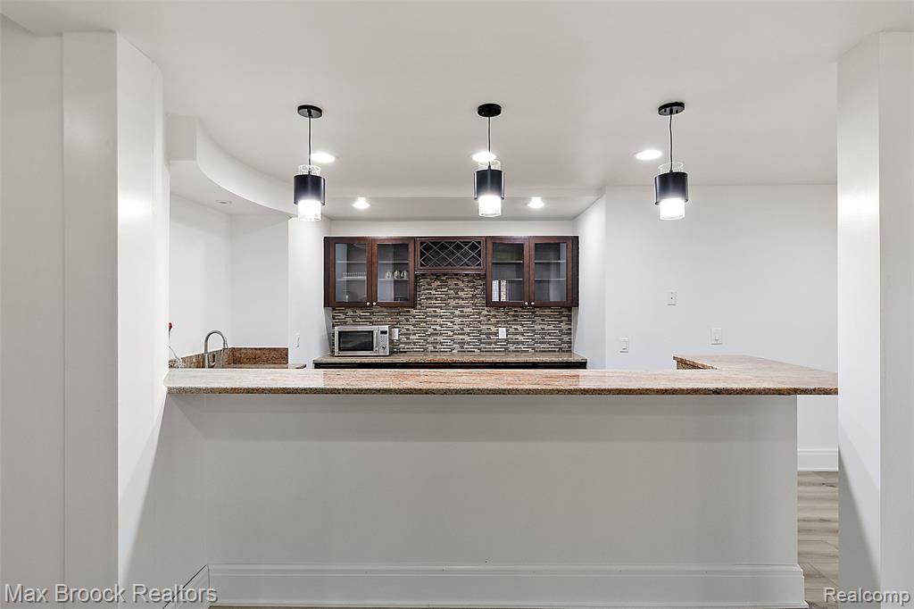 7515 Hiddenbrook Lane, Bloomfield Hills, MI 48301 — Photo 48