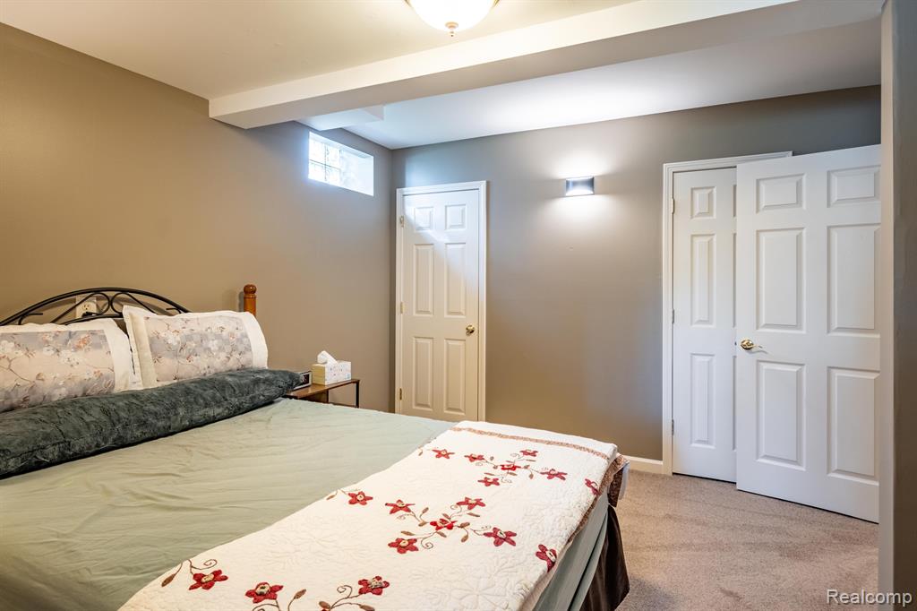 7059 YARMOUTH Drive, West Bloomfield, MI — Photo 41
