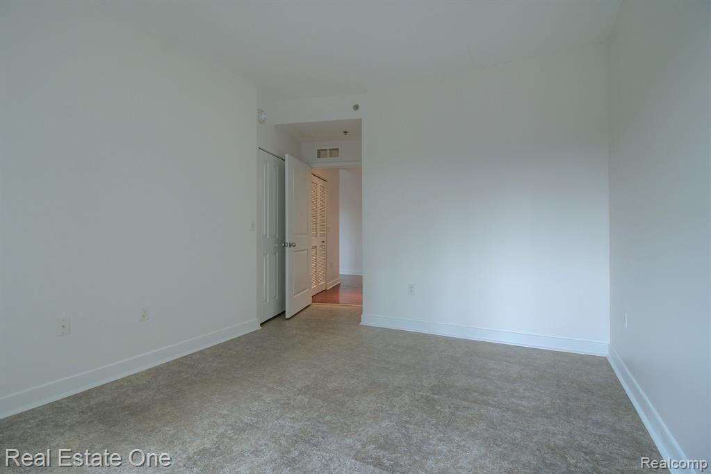 111 N Ashley 810, Ann Arbor, MI 48104 — Photo 17