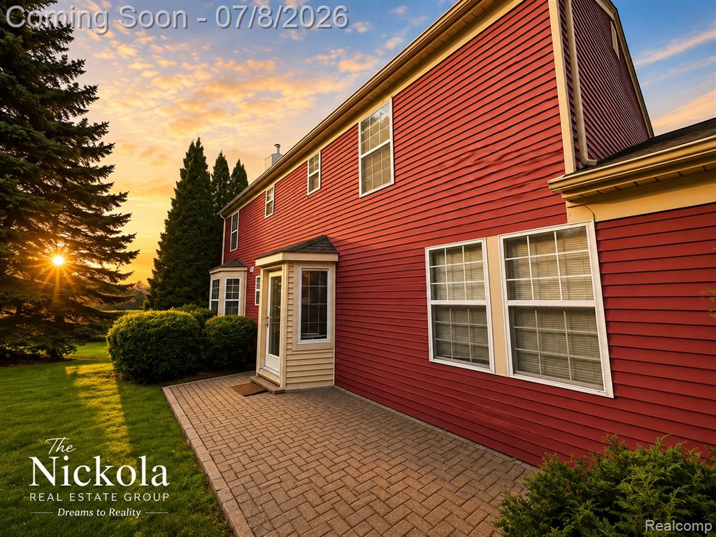 414 WHITNEY Drive, Rochester Hills, MI 48307 — Photo 5