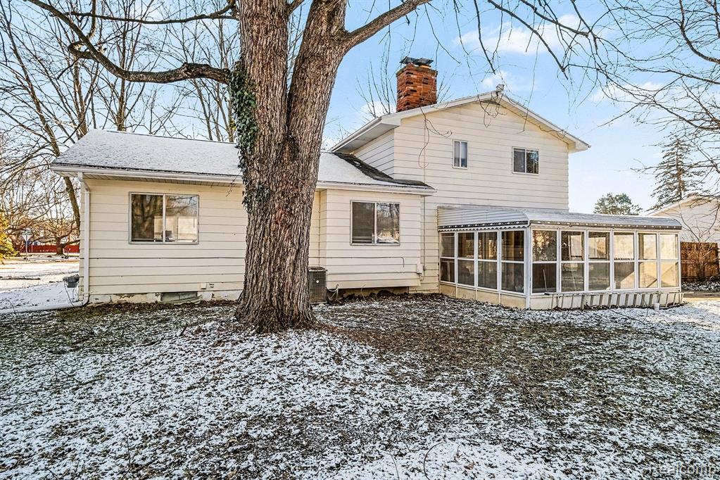 6090 Lancaster Drive, Flint, MI 48532 — Photo 6
