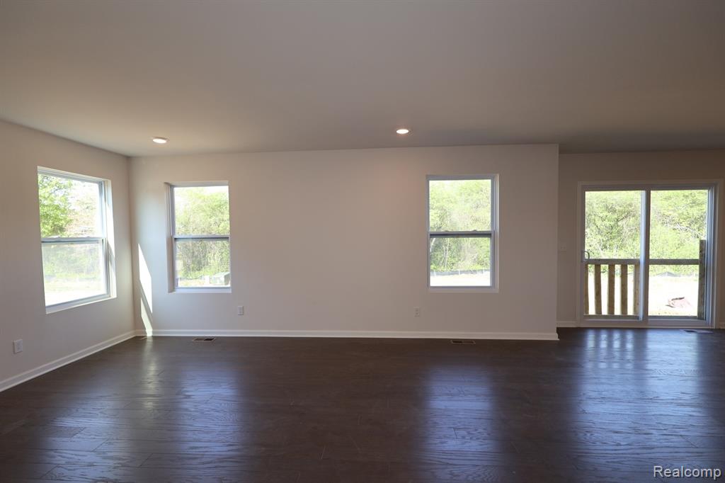 54821 Mockingbird, Chesterfield, MI 48047 — Photo 6