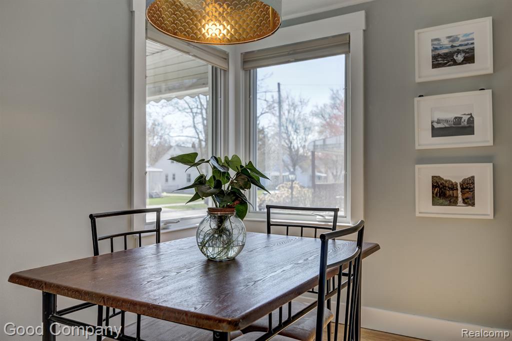 809 MEADOWDALE Street, Ferndale, MI 48220 — Photo 10