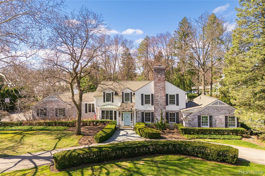 1379 N Cranbrook Road, Bloomfield Hills, MI 48301 — front exterior