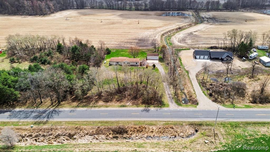 7689 Sidney Road, Greenville, MI 48838 — Photo 2
