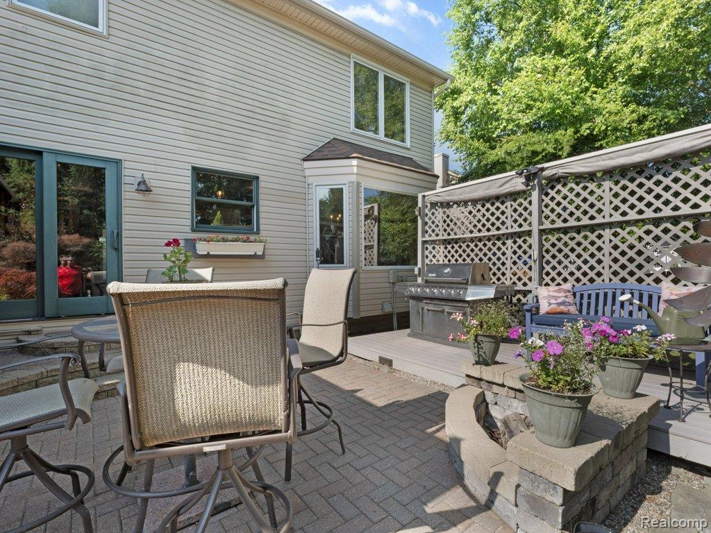 42688 Preswick Court, Van Buren, MI 48111 — Photo 56