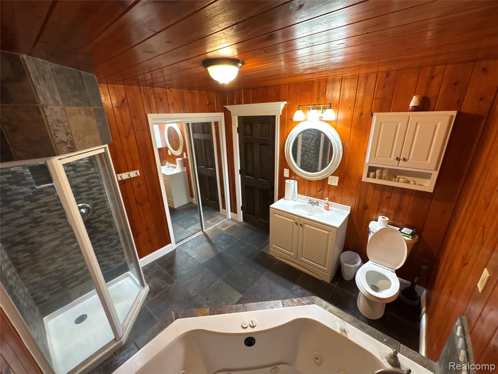 3355 E Braden Road, Perry, MI 48872 — Photo 9