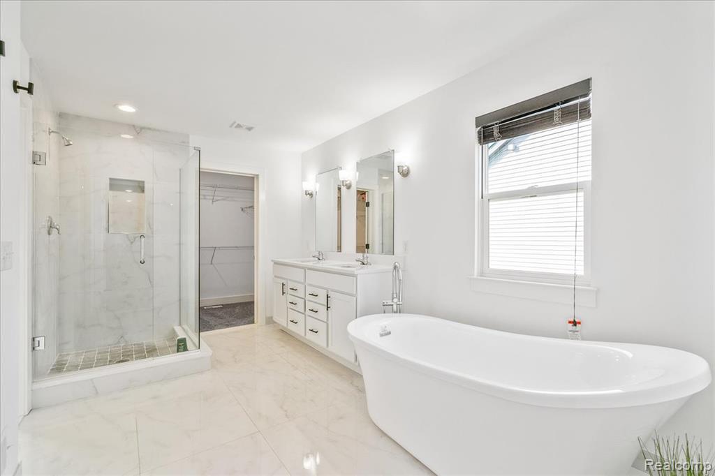 8319 Beatrice, Westland, MI — Photo 27