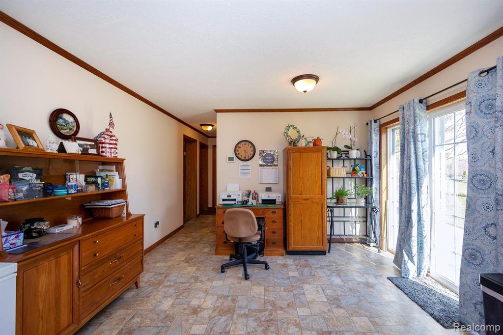 7437 NORFOLK Drive, Onsted, MI 49265 — Photo 11