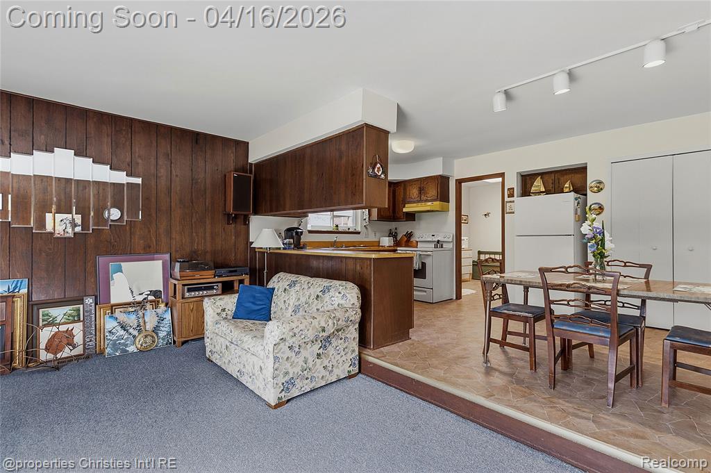 18231 Stamford Street, Livonia, MI, 48152