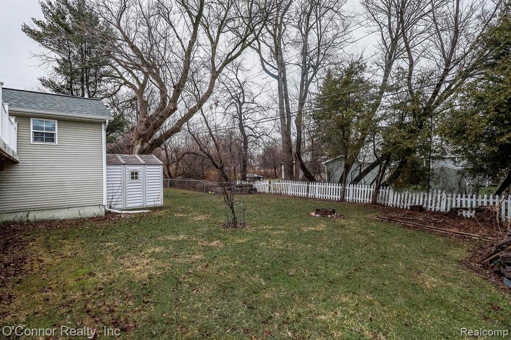 7271 Lakewood Road, Lexington, MI 48450 — Photo 34