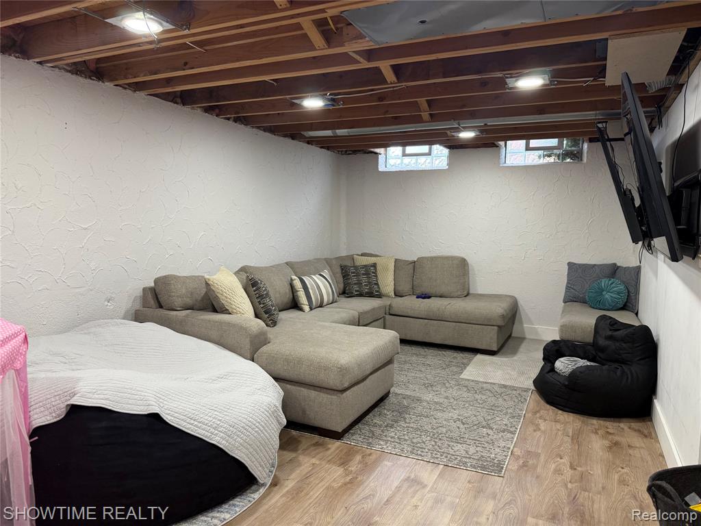 41617 Clayton Street, Clinton Twp, MI 48038 — Photo 15