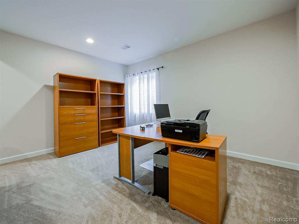 7212 Berry, West Bloomfield, MI — Photo 51