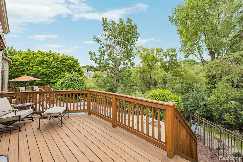 6567 Claremore Court, West Bloomfield, MI — Photo 44